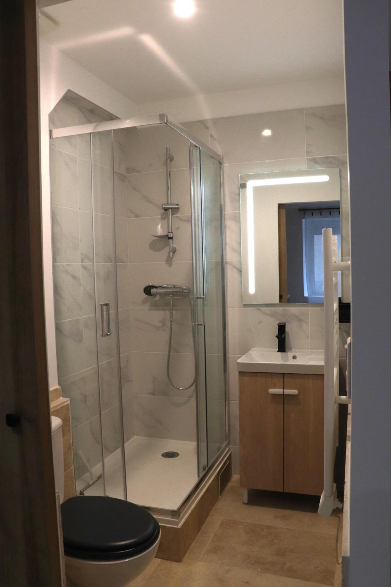 Superbes Appartements Modernes Et Neufs Bagnols-sur-Cèze Εξωτερικό φωτογραφία