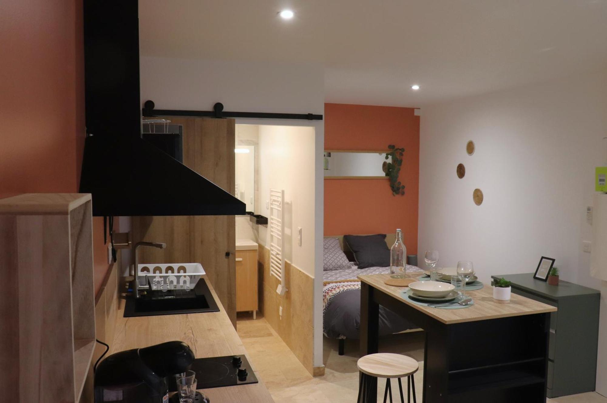 Superbes Appartements Modernes Et Neufs Bagnols-sur-Cèze Εξωτερικό φωτογραφία